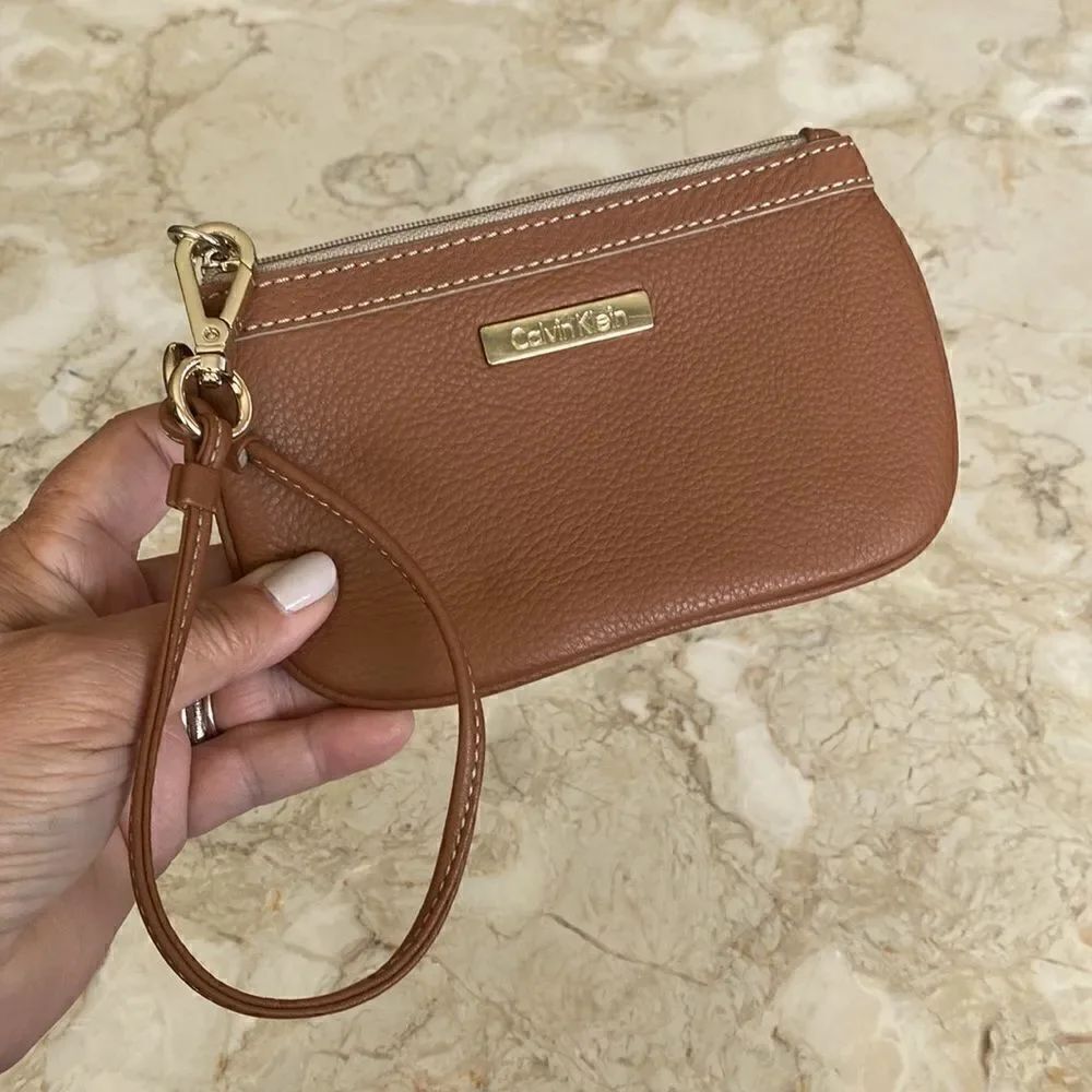 Calvin Klein Leather Wristlet Wallet